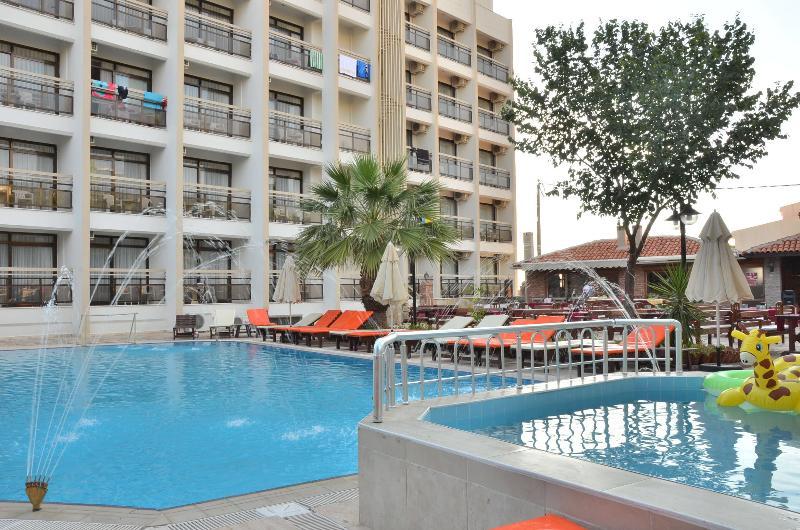 Esat Hotel Кушадаси Екстер'єр фото